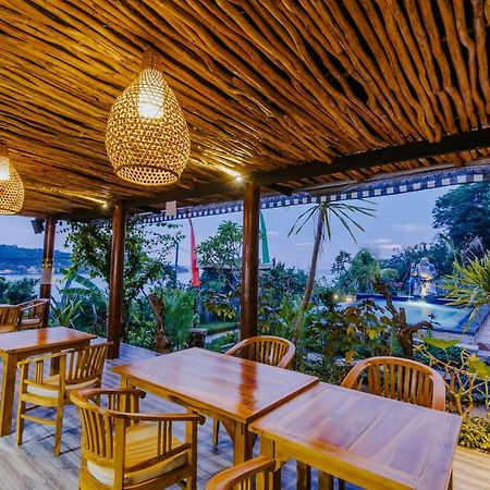 Sunday Huts Lembongan Hotel Kültér fotó